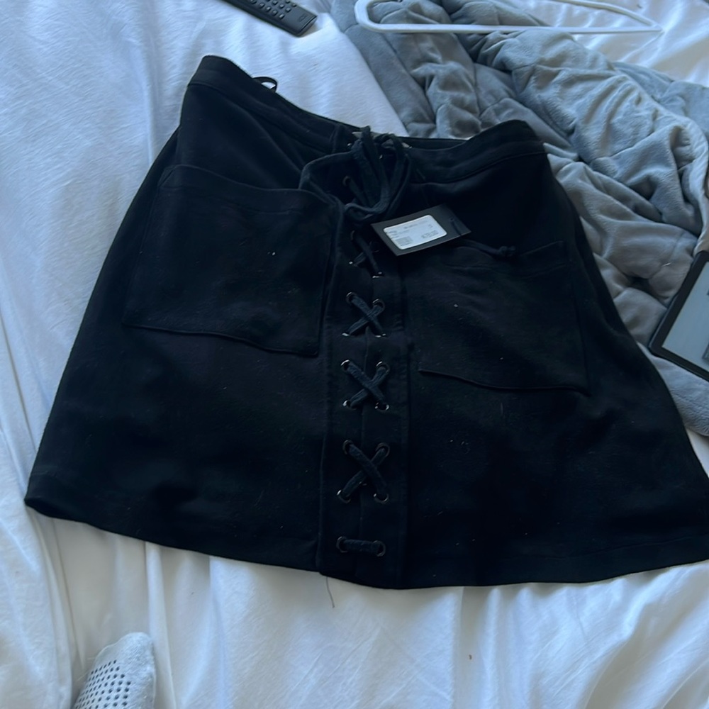 Gab ❤️ Kate skirt suede tie up with pockets NWT
